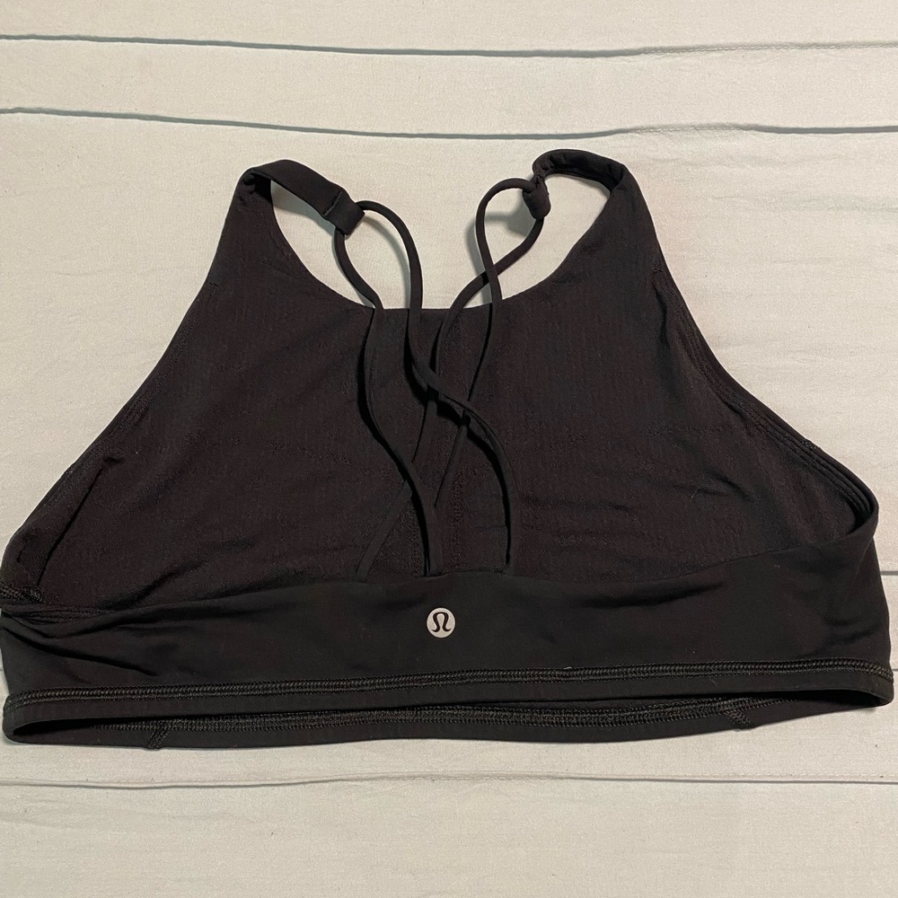 Lululemon sports bra size 12